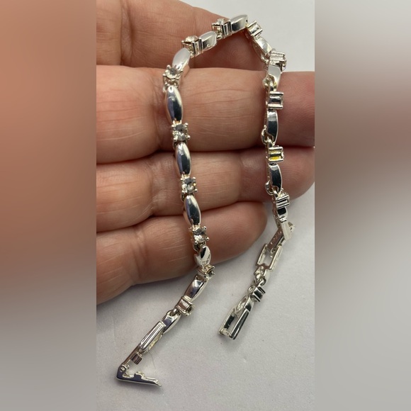 3 for $30 Vintage Avon Signed Cubic Zirconia Silver Plated Bracelet - Picture 4 of 12
